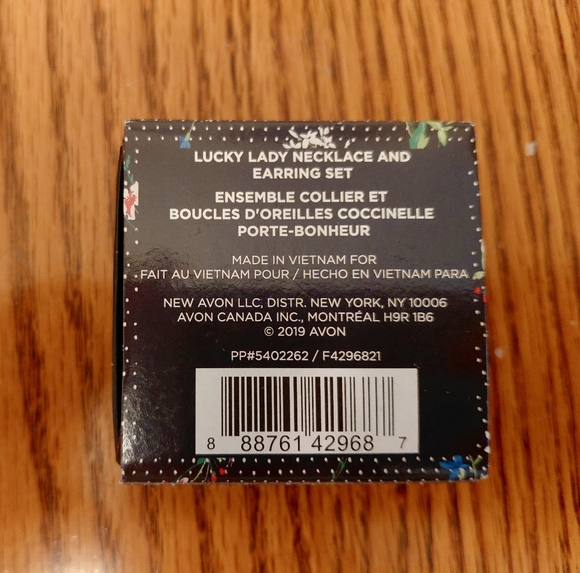 Ladybug Jewelry Set - Red and Black - Picture 3 of 3